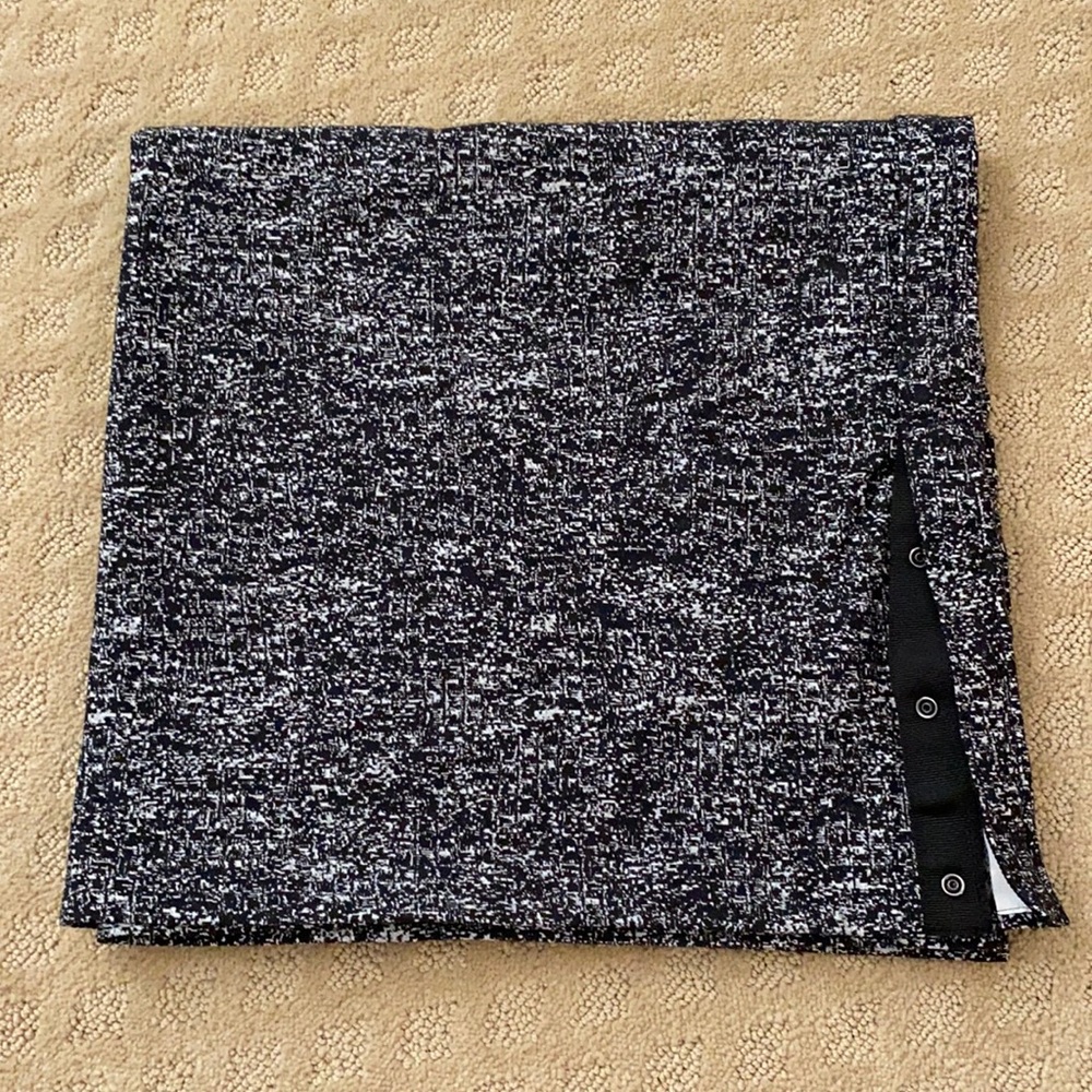 Lululemon scarf
